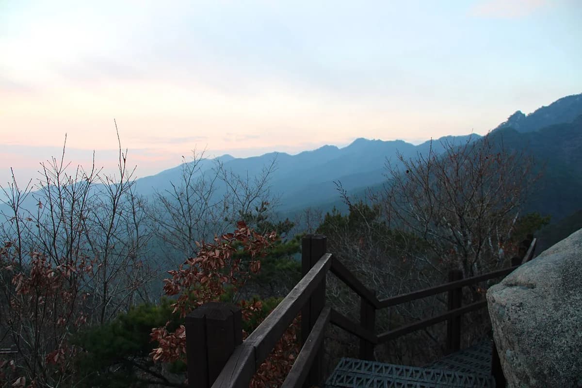 Palgongsan Hiking Guide: Gatbawi Buddha and Summit