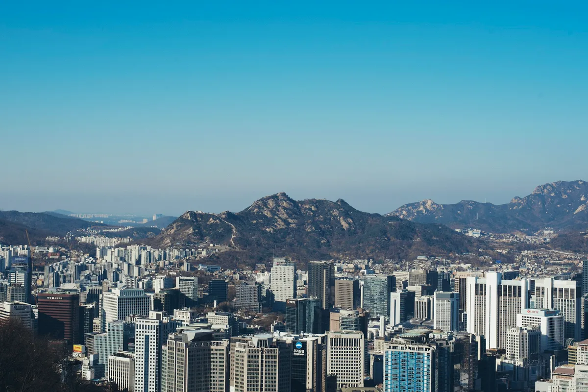 Sobaeksan Yeonhwabong observation tower ridge panorama Baekdudaegan view