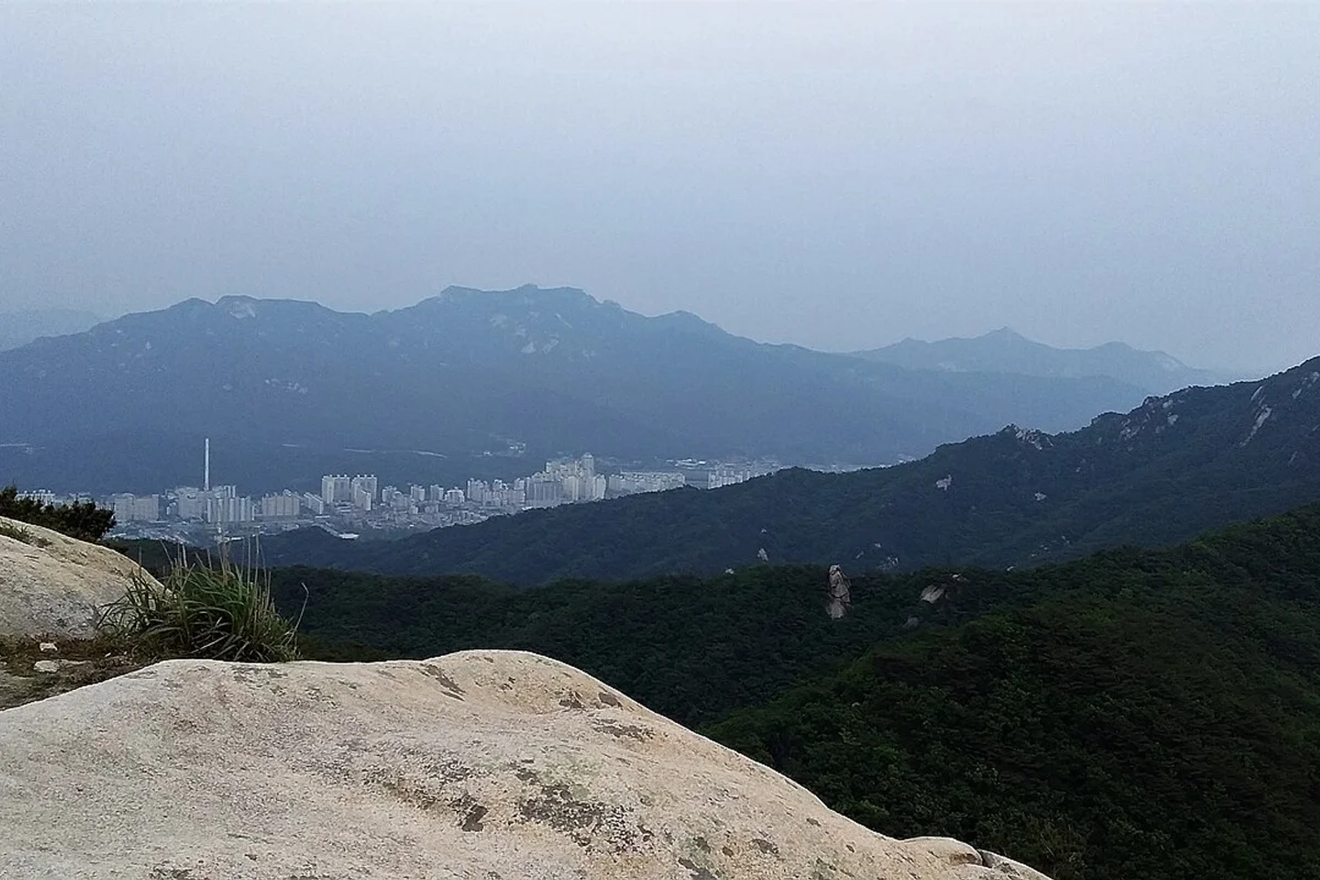 Suraksan summit view Bukhansan national park distance